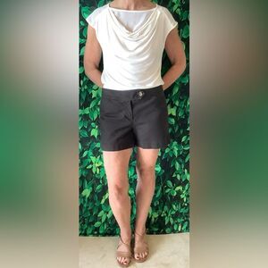 Ann Taylor Women's Chocolate Brown Shorts ~ 4" Inseam ~Size 6 Signature Fit